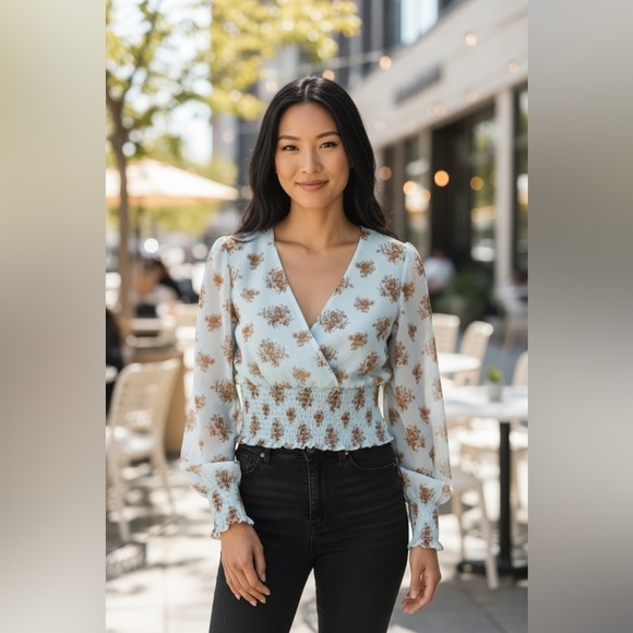 Wilfred Aritzia Boho Smocked Crop Top Mint Green Floral Sheer Balloon Sleeves S - Picture 9 of 9